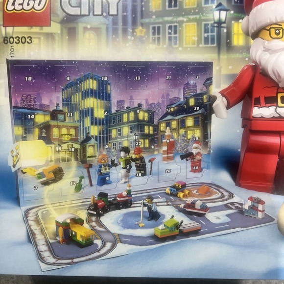 LEGO CITY: LEGO City Advent Calendar (60303) New! Christmas - Picture 3 of 7